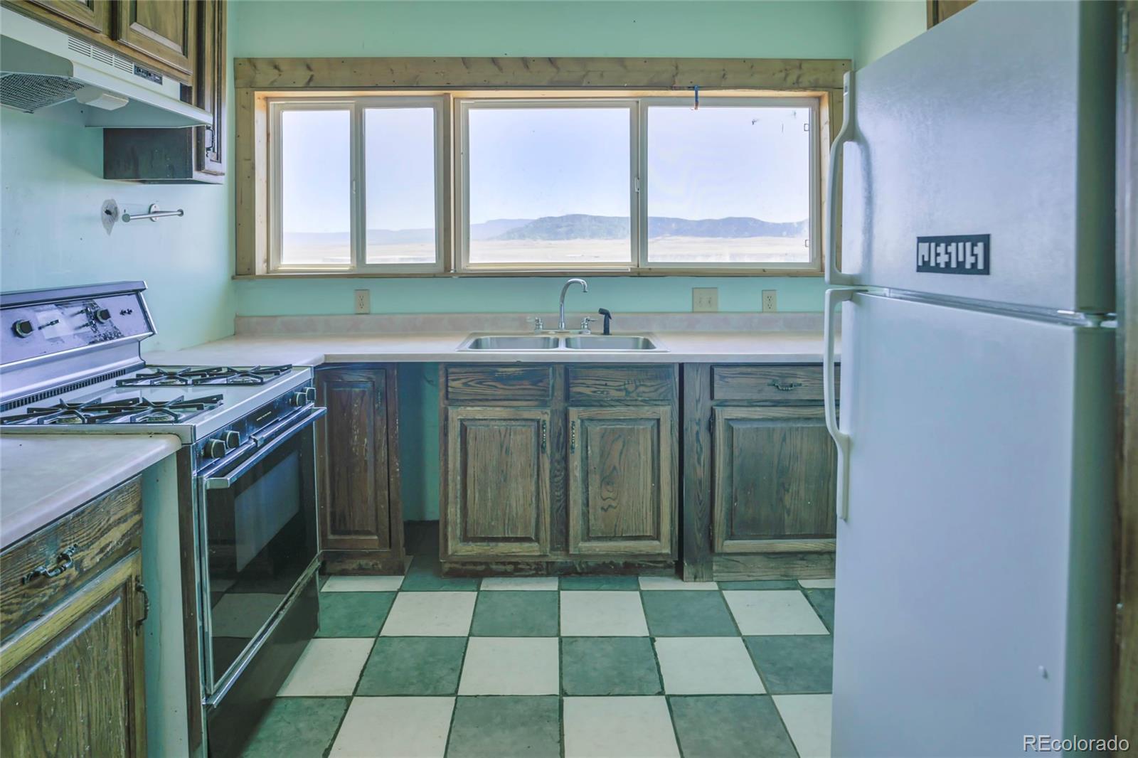 MLS Image #7 for 23500  ridge road,trinidad, Colorado