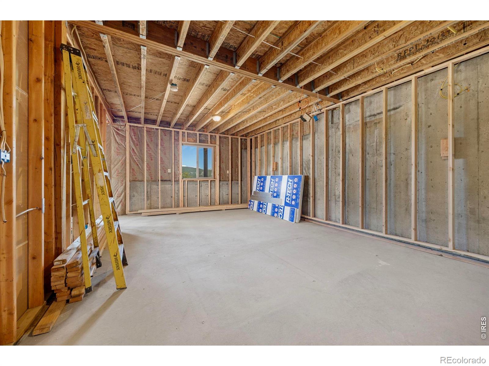MLS Image #33 for 305  genevas way,black hawk, Colorado