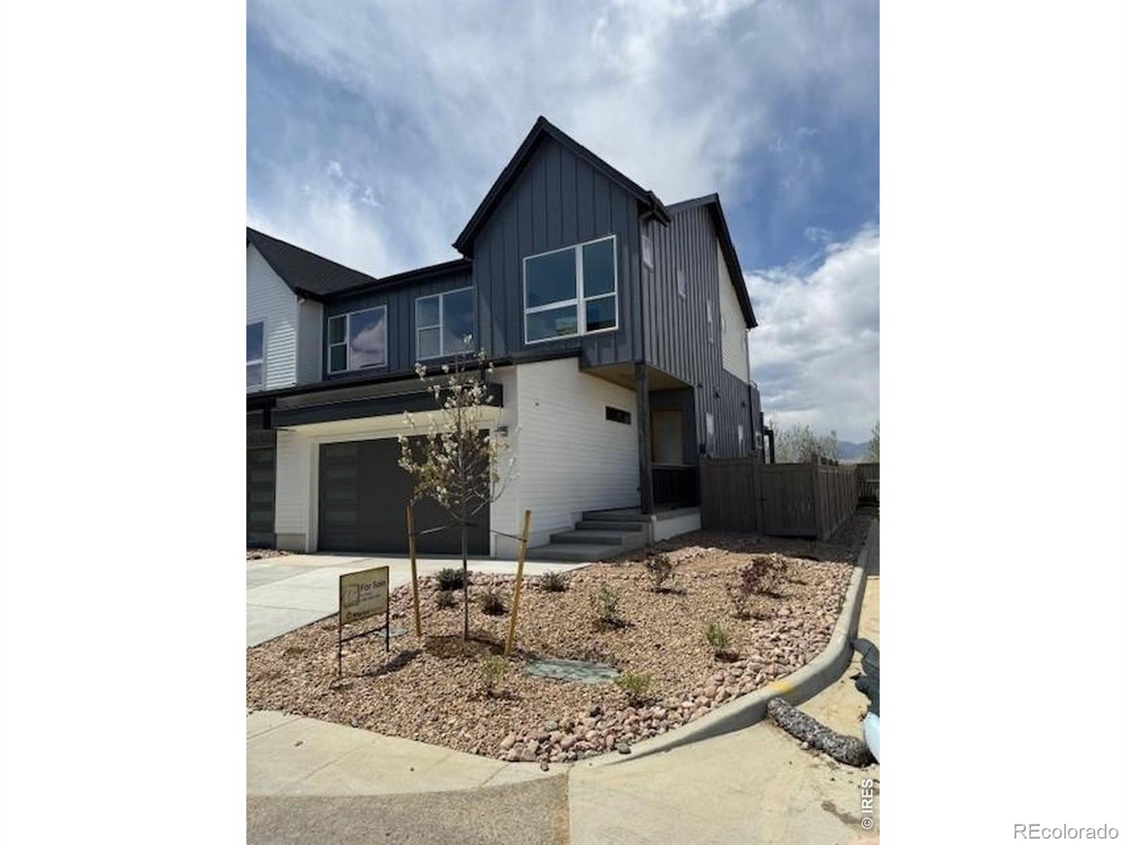 MLS Image #1 for 725  kubat lane,longmont, Colorado