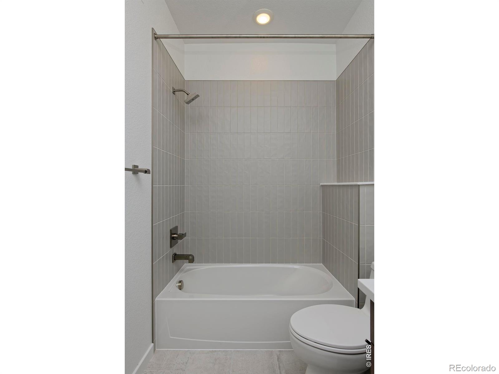 MLS Image #20 for 725  kubat lane,longmont, Colorado