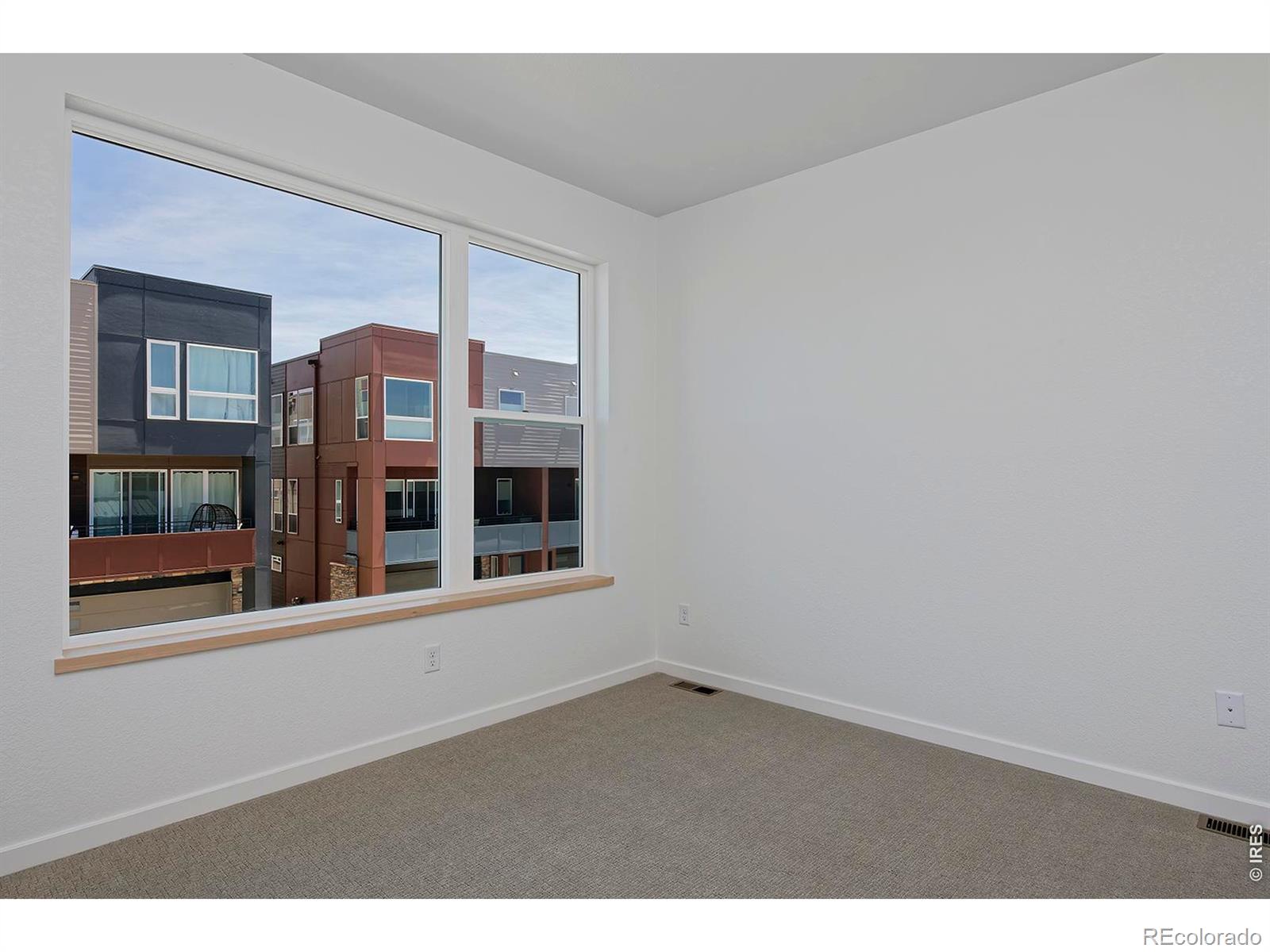 MLS Image #25 for 725  kubat lane,longmont, Colorado