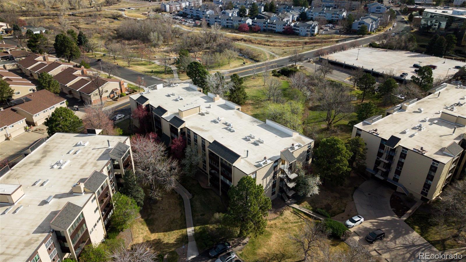 MLS Image #13 for 7040 e girard avenue,denver, Colorado