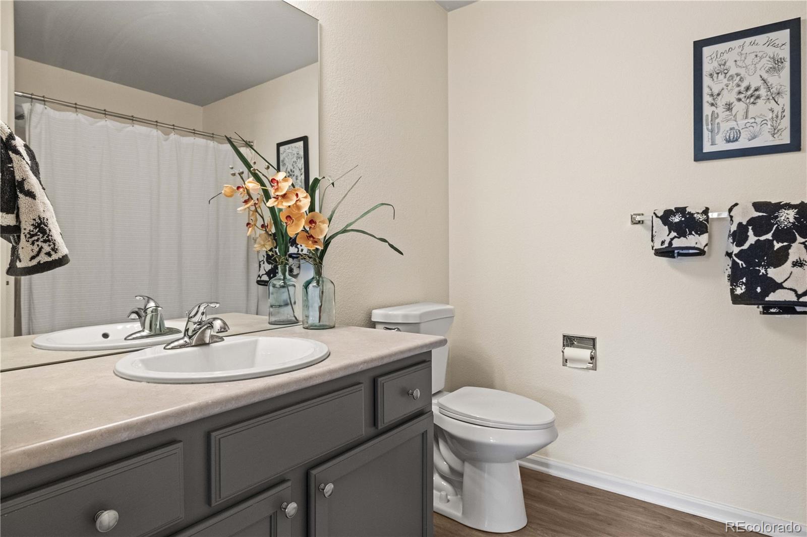 MLS Image #16 for 8200 e 8th avenue,denver, Colorado