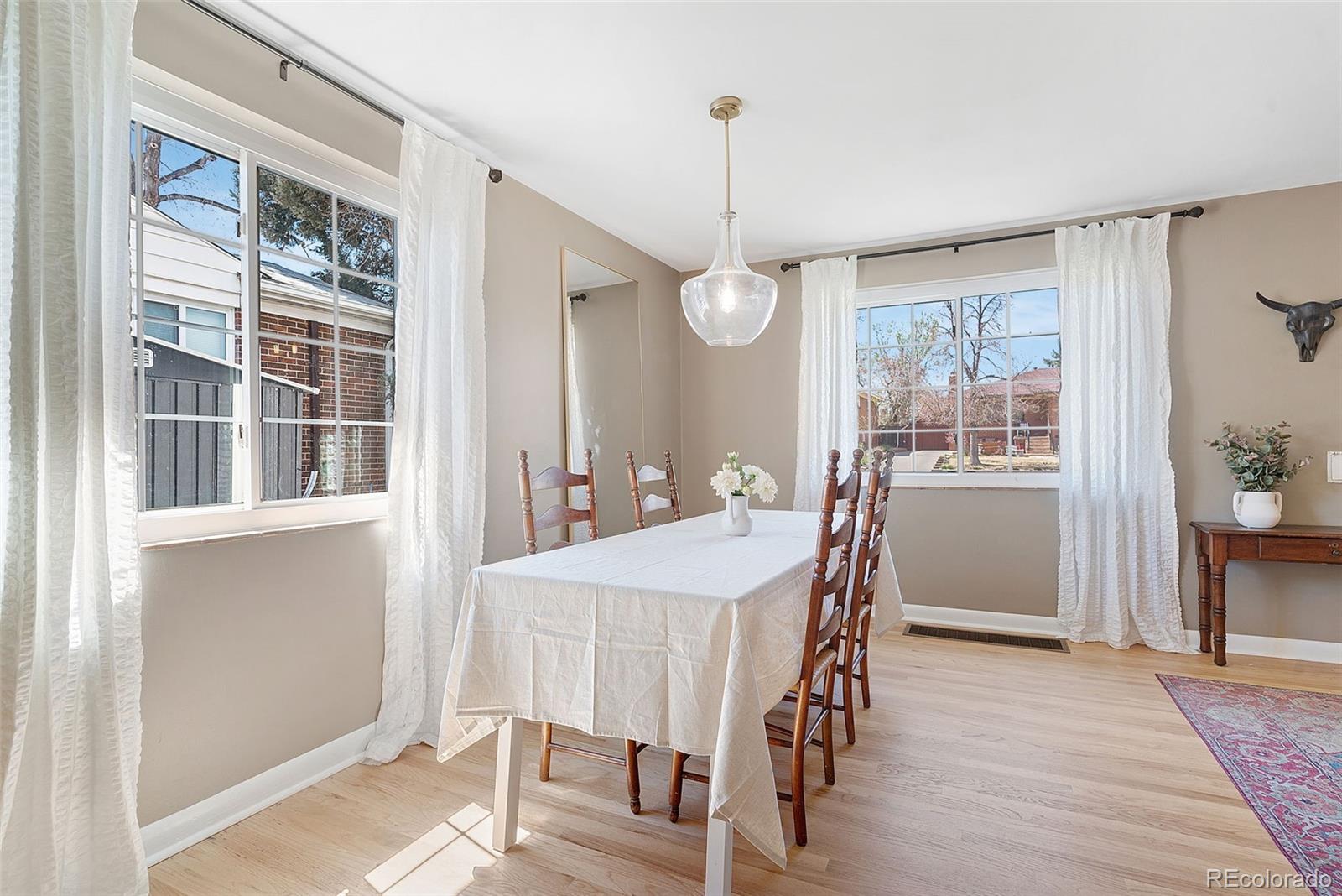 MLS Image #10 for 440 s leyden street,denver, Colorado