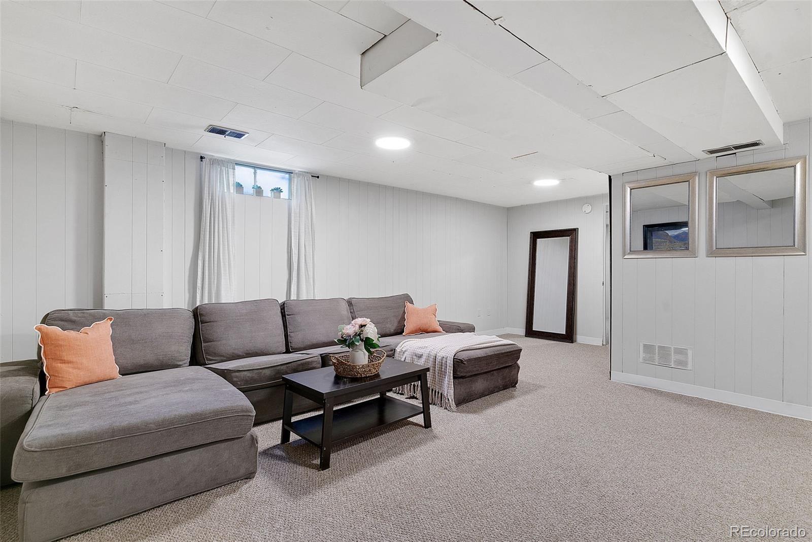MLS Image #14 for 440 s leyden street,denver, Colorado