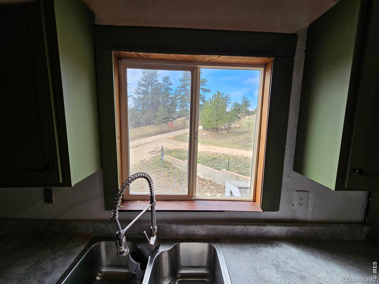 MLS Image #12 for 291  palisade mountain drive,drake, Colorado