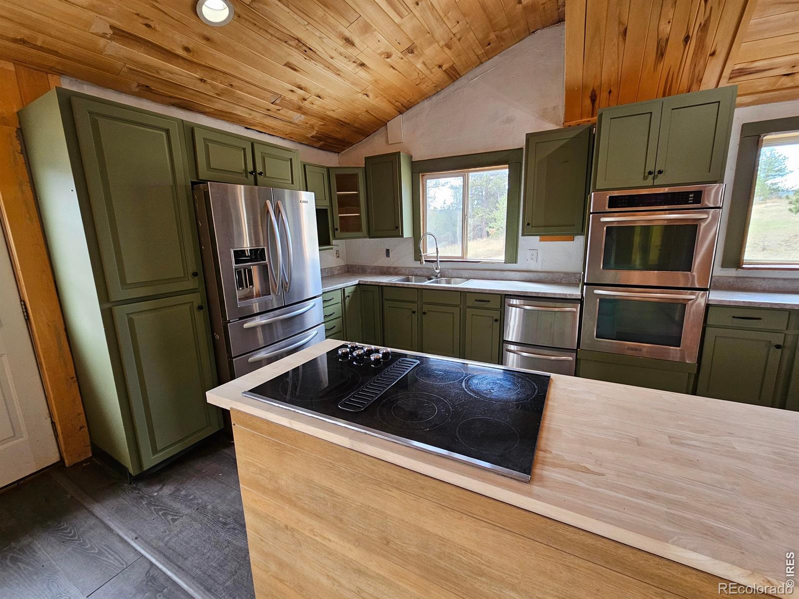 MLS Image #15 for 291  palisade mountain drive,drake, Colorado