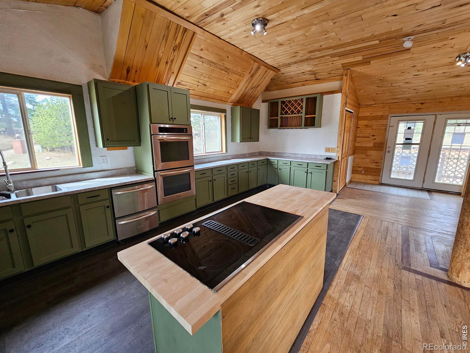 MLS Image #16 for 291  palisade mountain drive,drake, Colorado