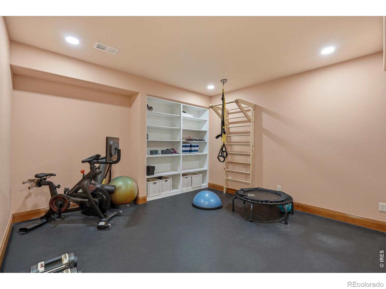 MLS Image #33 for 1444  onyx circle,longmont, Colorado