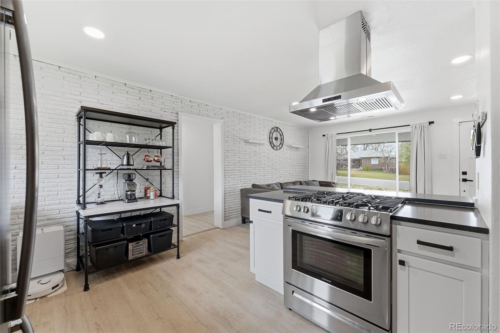MLS Image #16 for 34  yates street,denver, Colorado