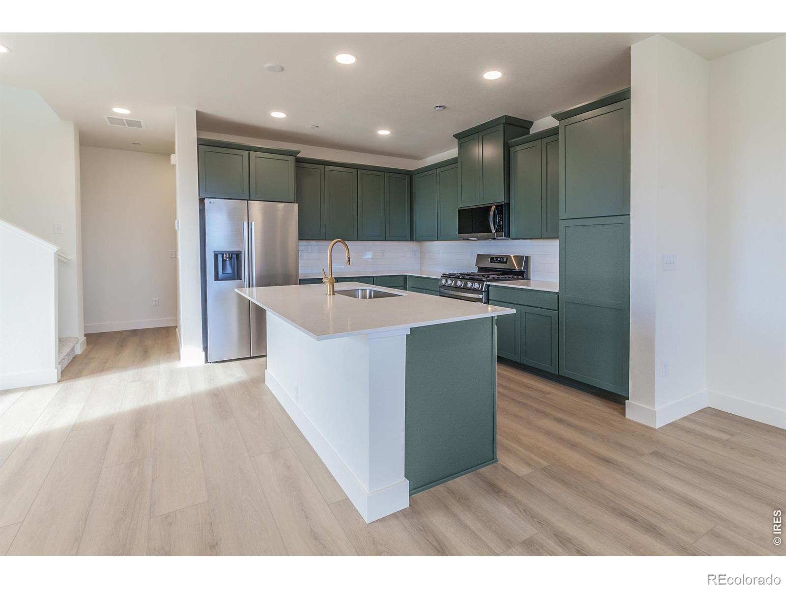MLS Image #12 for 4904  autumn leaf drive,timnath, Colorado