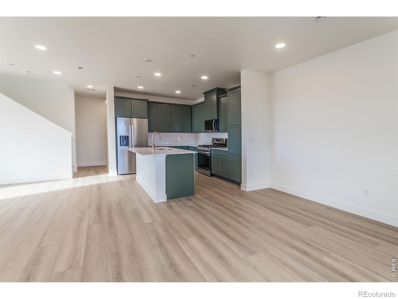 MLS Image #7 for 4904  autumn leaf drive,timnath, Colorado
