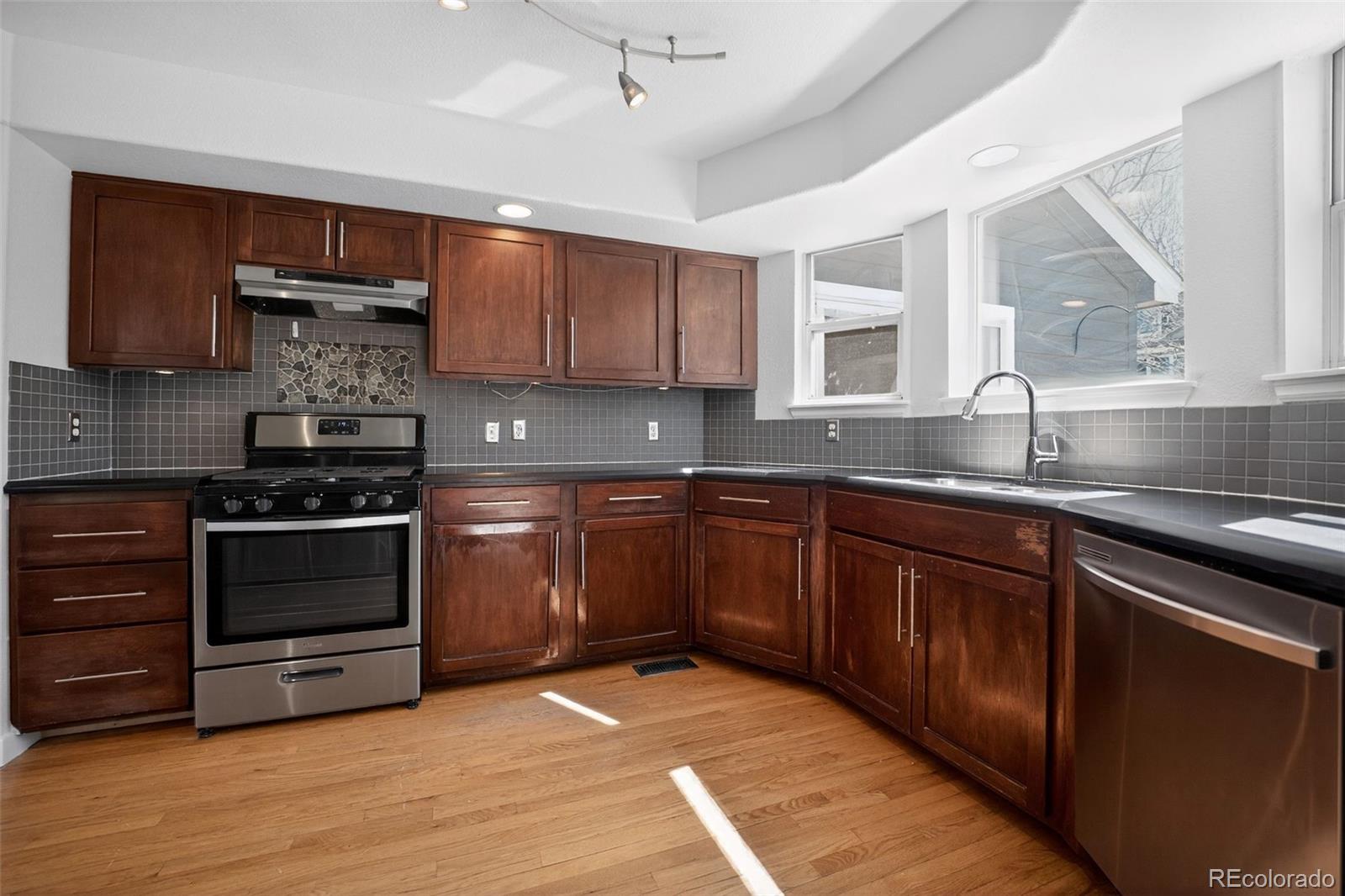 MLS Image #5 for 820 e 131st place,thornton, Colorado