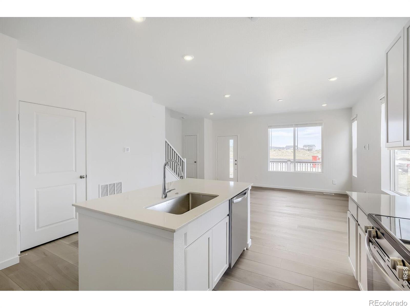 MLS Image #6 for 3554  quincy bay place,loveland, Colorado
