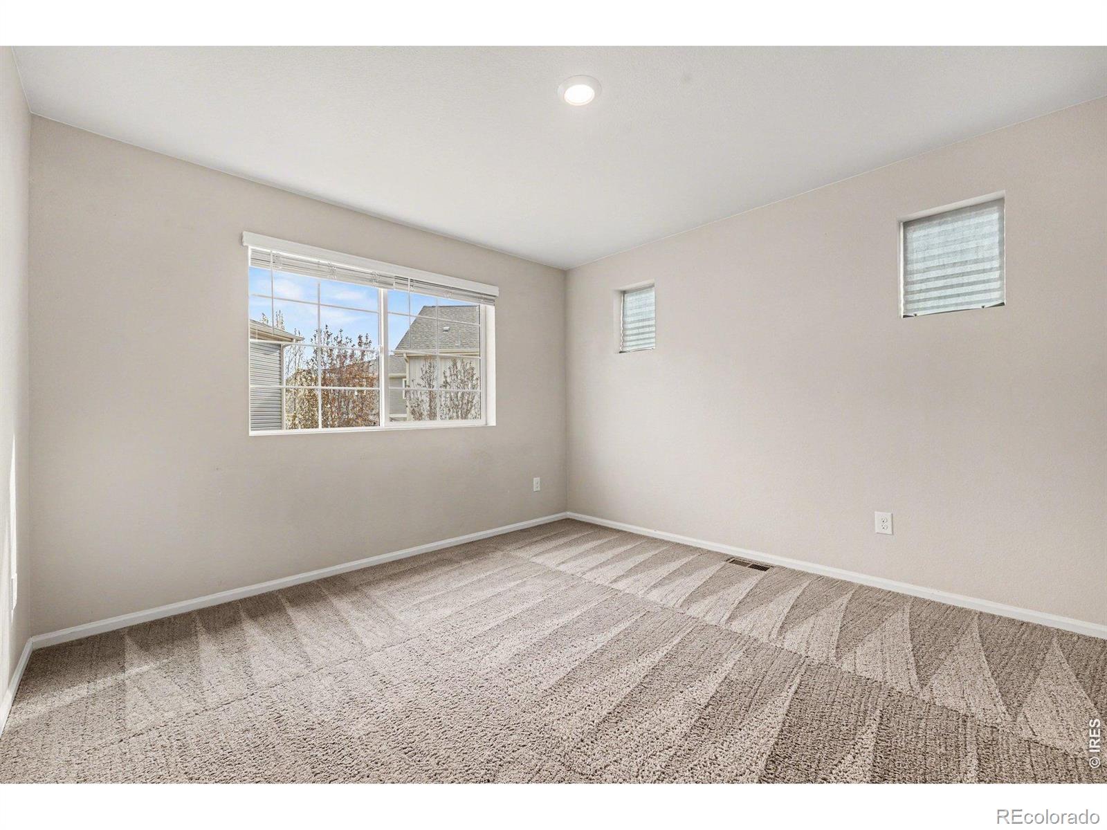 MLS Image #9 for 26288 e maple drive,aurora, Colorado
