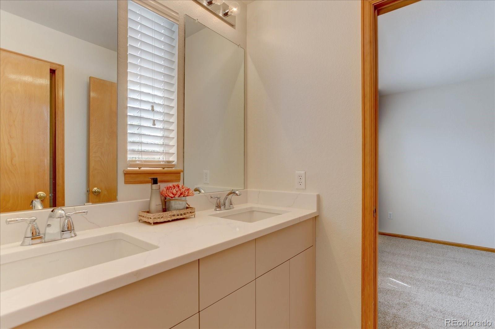MLS Image #24 for 7821 e archer place,denver, Colorado