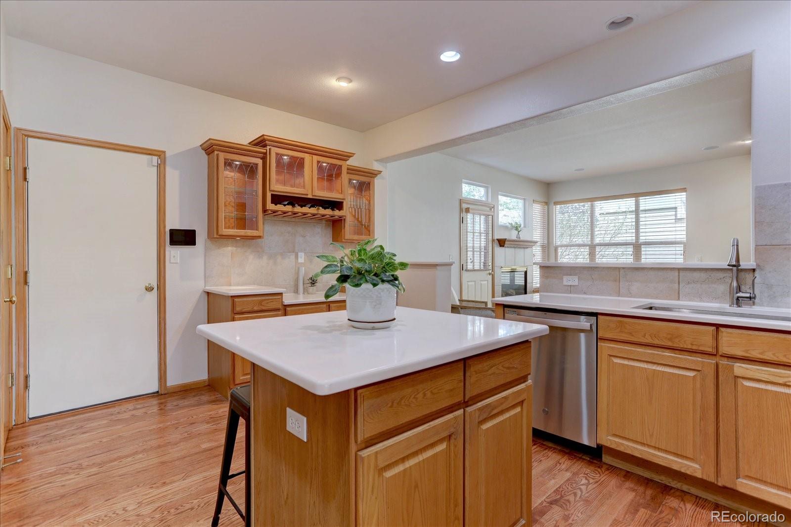 MLS Image #7 for 7821 e archer place,denver, Colorado