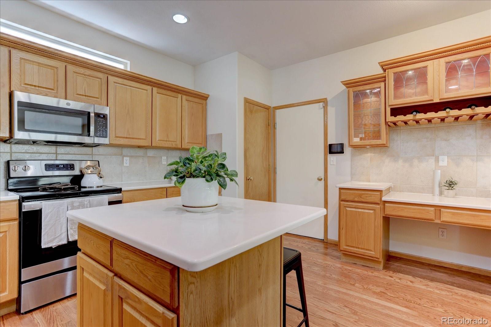 MLS Image #9 for 7821 e archer place,denver, Colorado