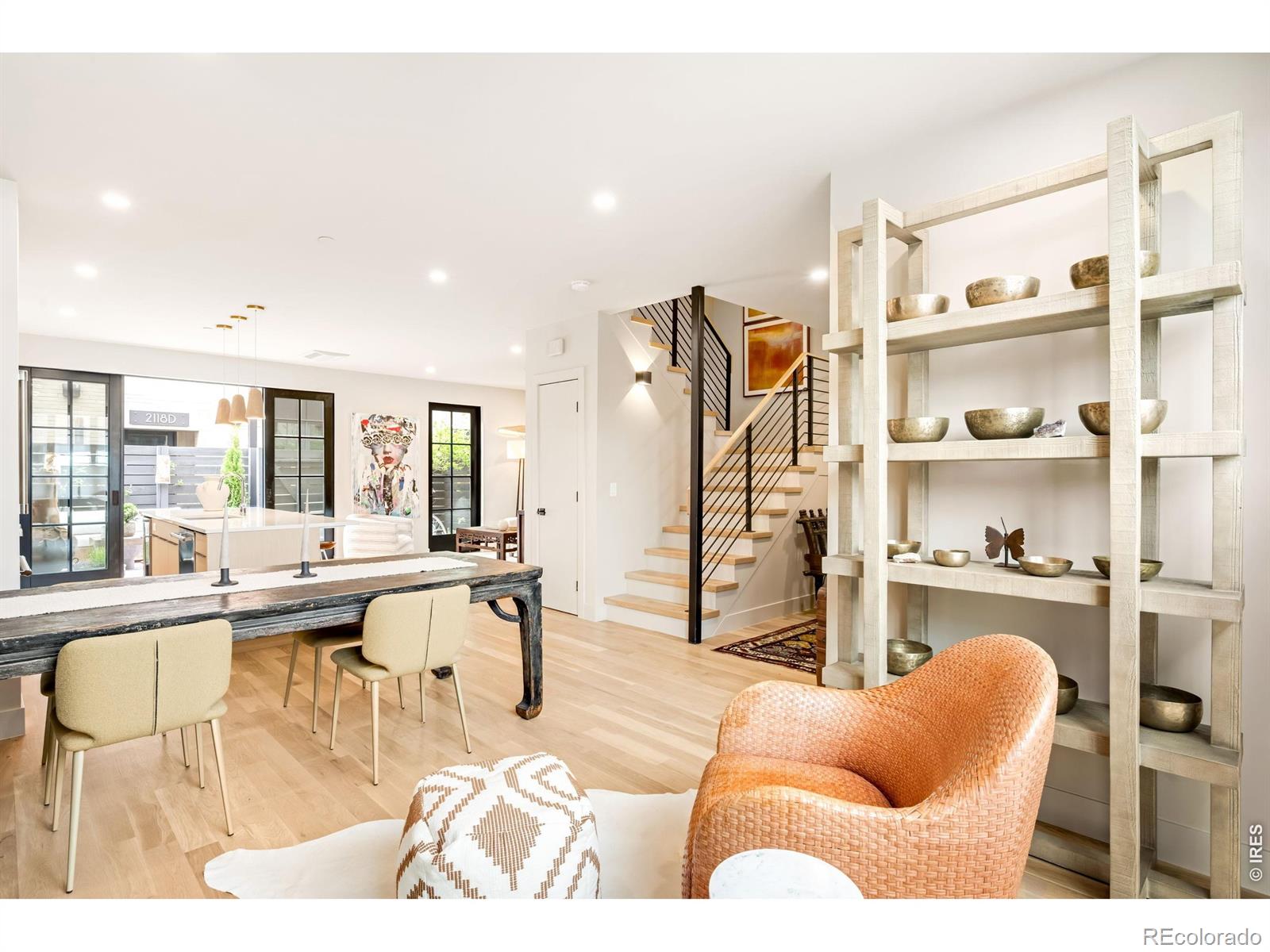 MLS Image #12 for 2116  pearl street,boulder, Colorado