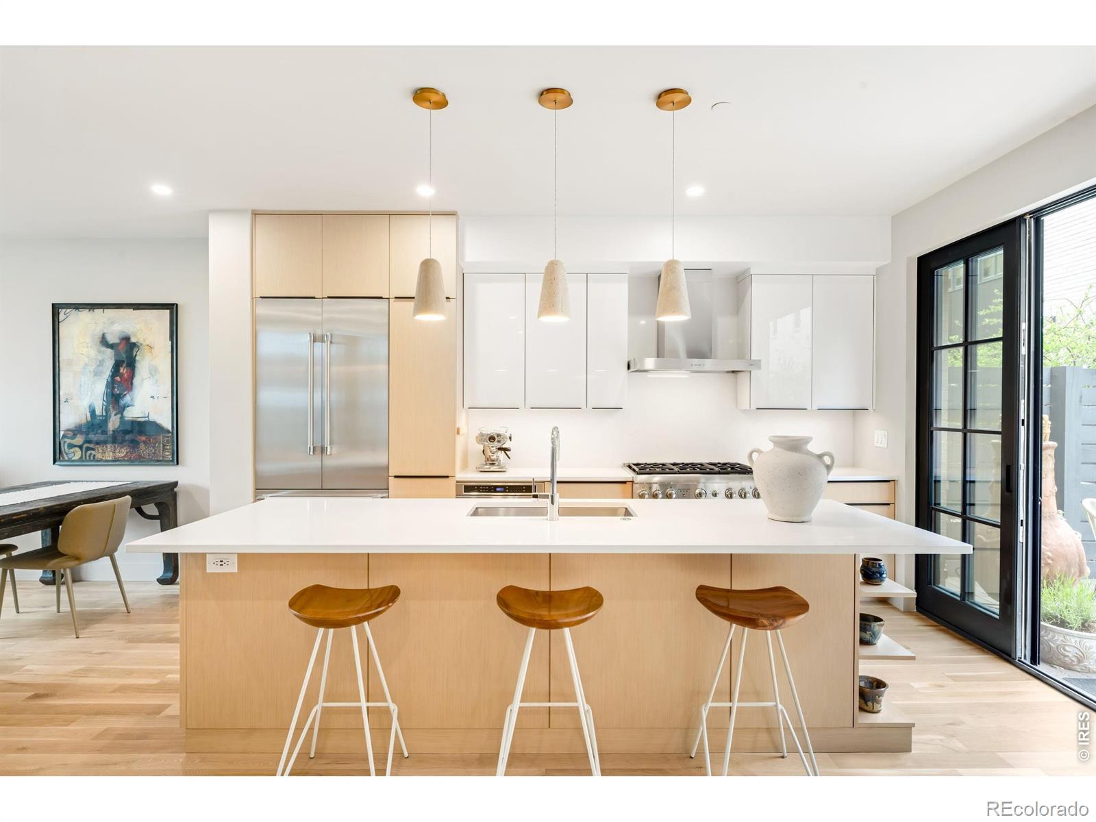 MLS Image #3 for 2116  pearl street,boulder, Colorado