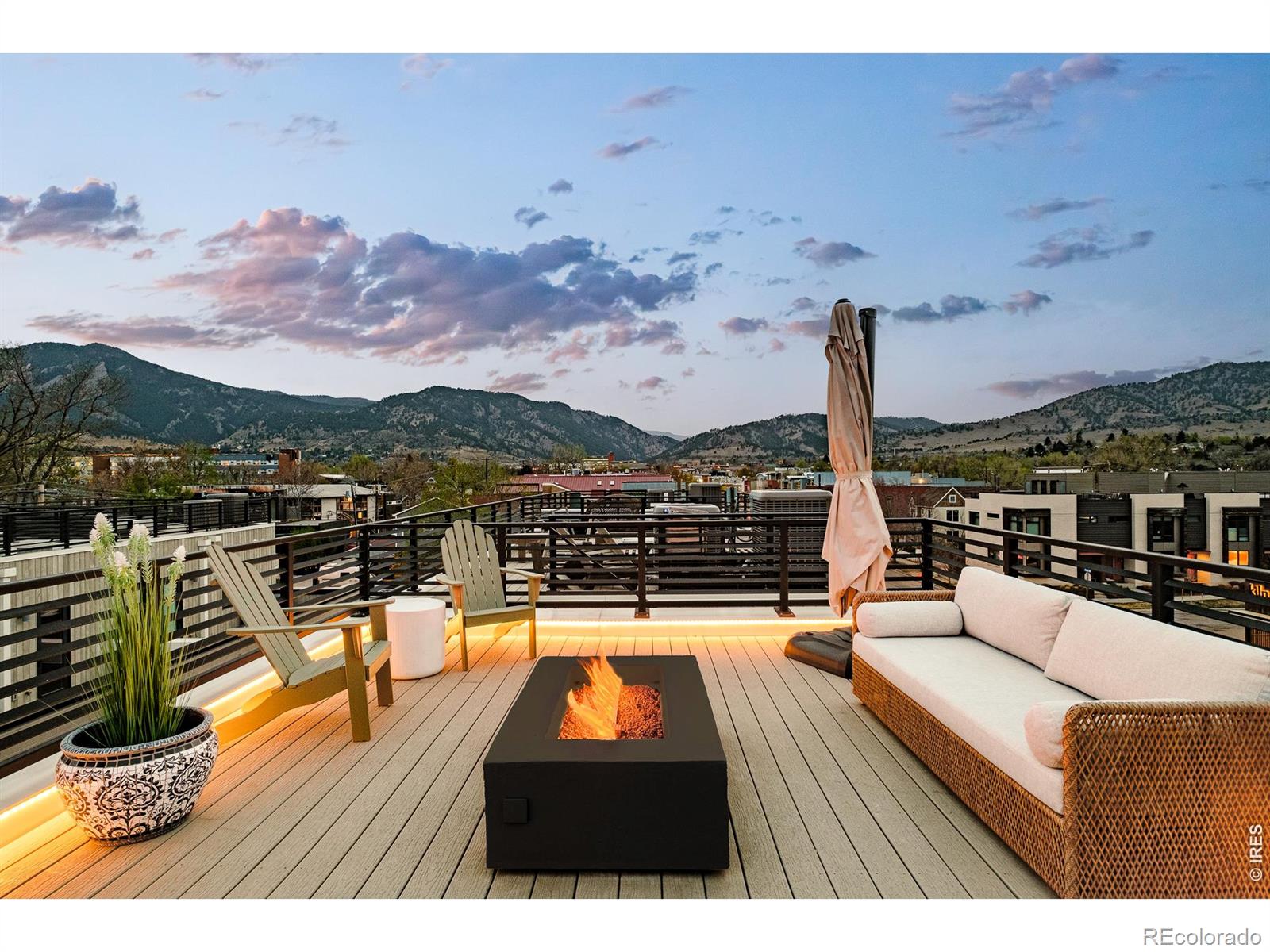 MLS Image #39 for 2116  pearl street,boulder, Colorado