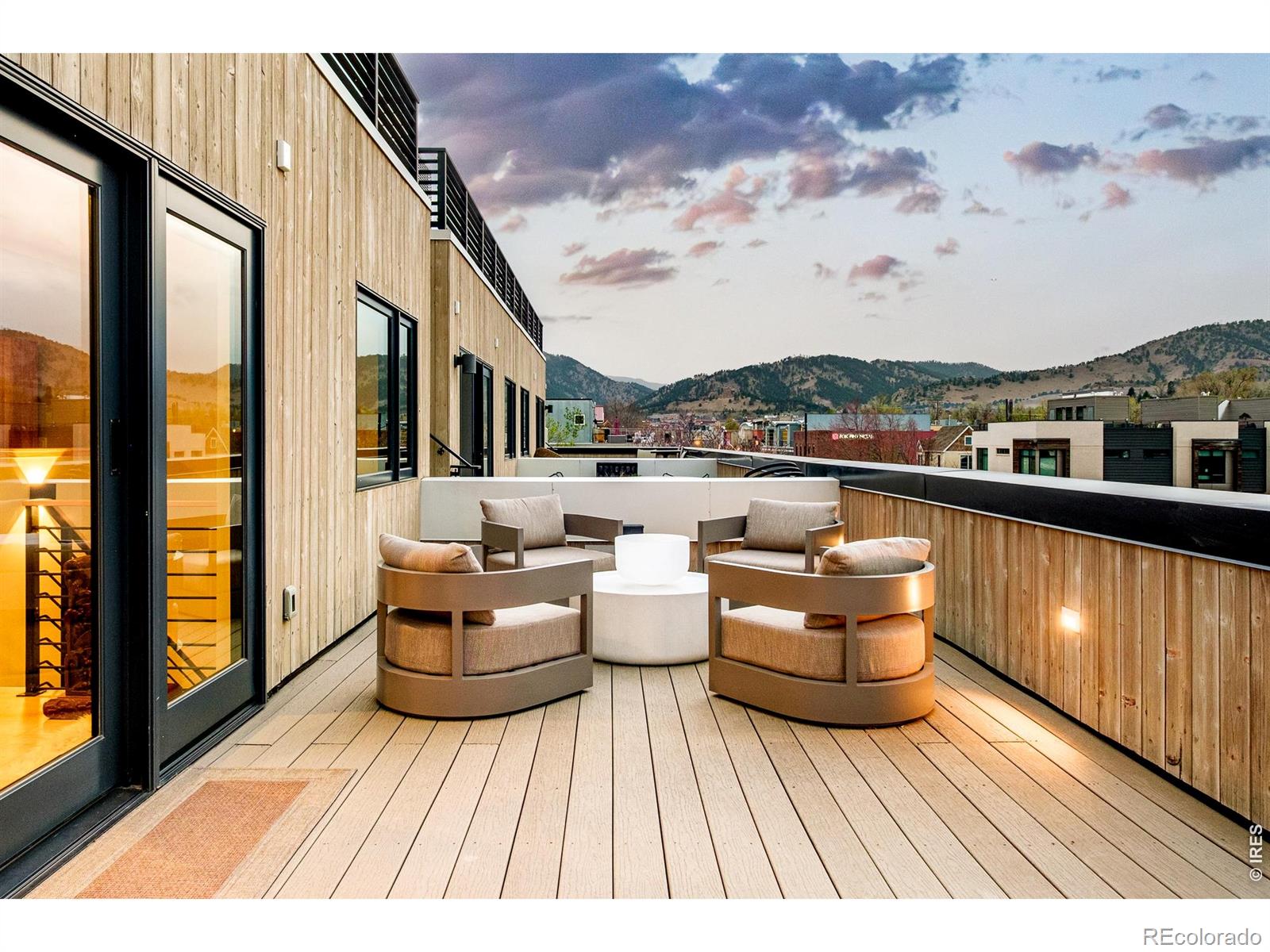 MLS Image #42 for 2116  pearl street,boulder, Colorado