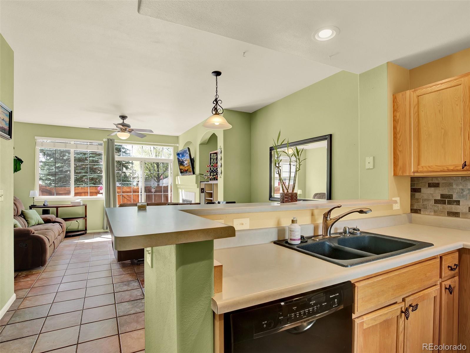 MLS Image #4 for 9186 w phillips drive,littleton, Colorado