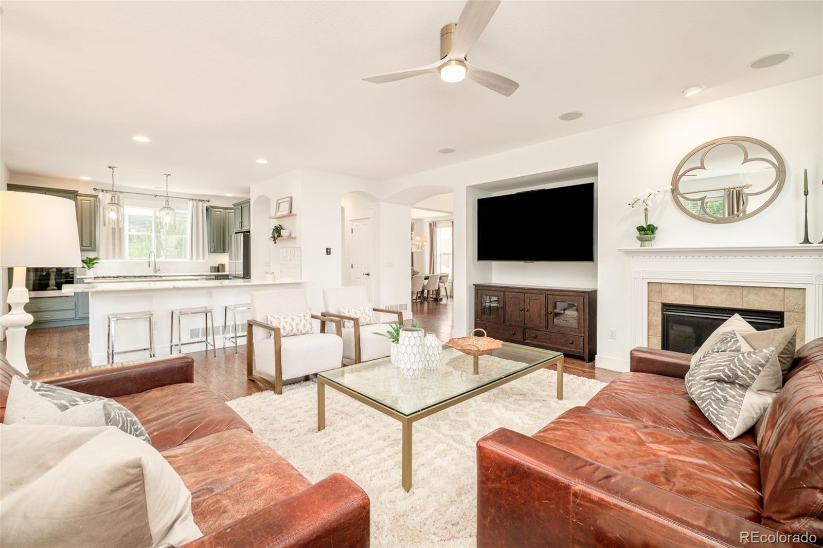 MLS Image #12 for 2656  geneva street,denver, Colorado