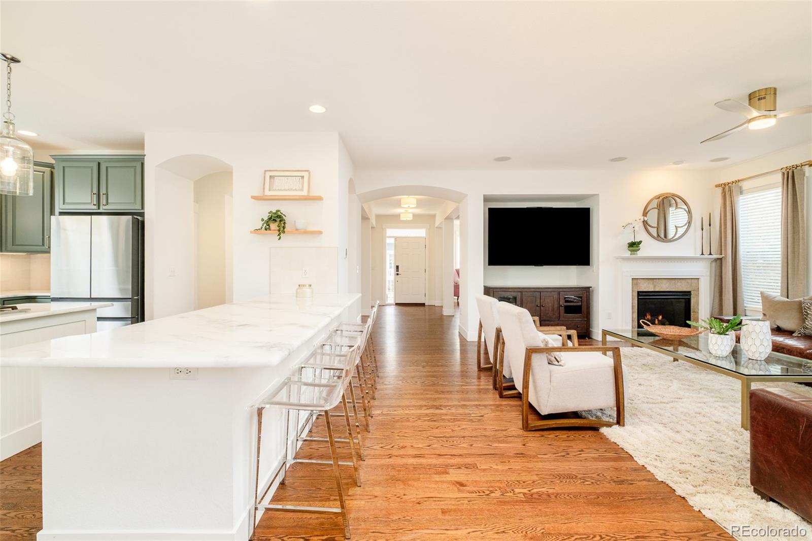 MLS Image #18 for 2656  geneva street,denver, Colorado