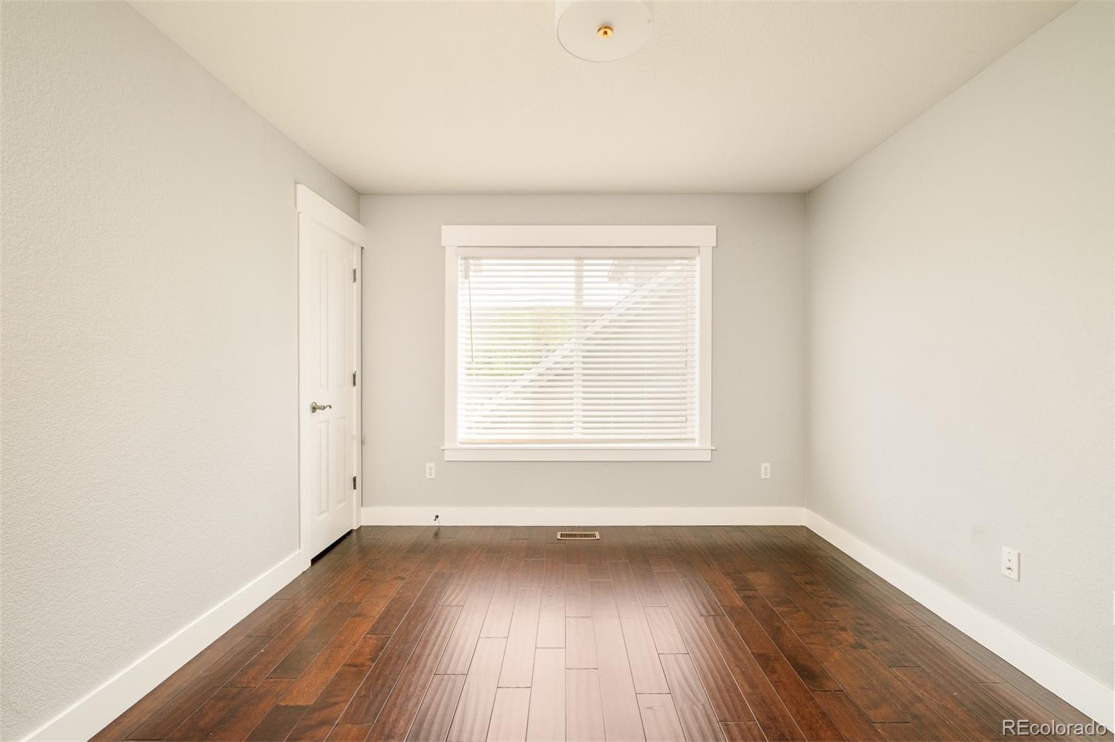 MLS Image #33 for 2656  geneva street,denver, Colorado