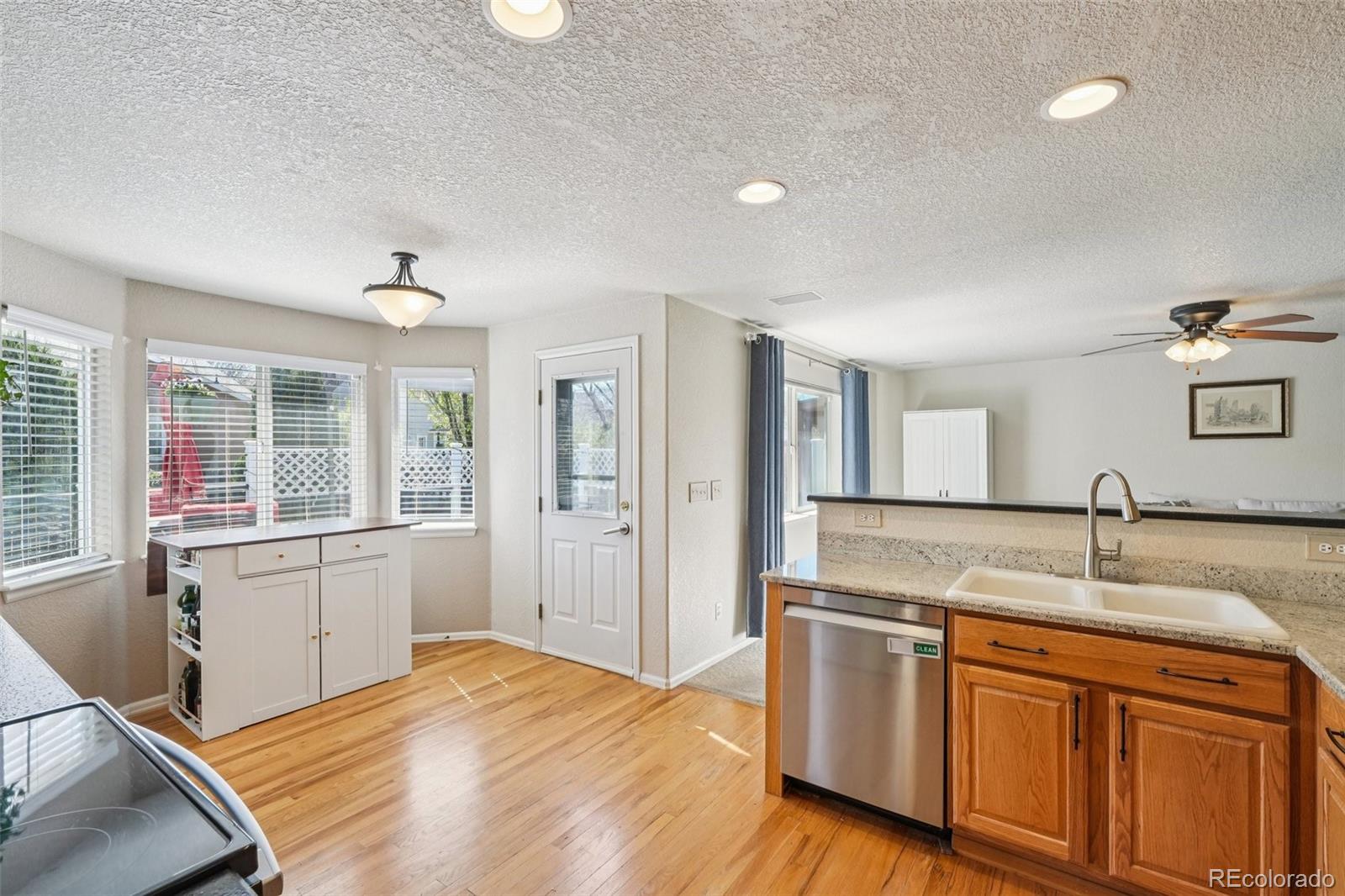 MLS Image #6 for 14628  vine street,thornton, Colorado
