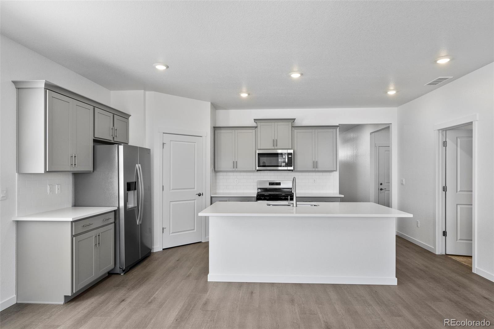MLS Image #10 for 166  chardon avenue,brighton, Colorado