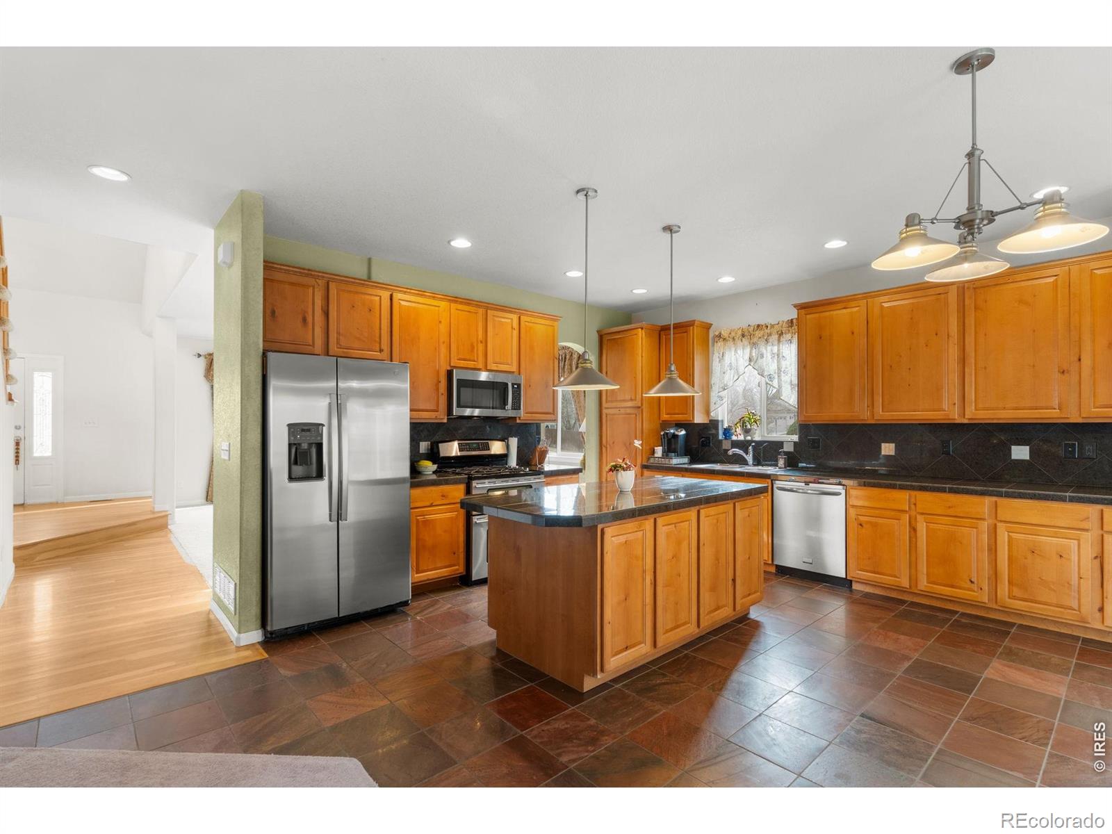 MLS Image #14 for 3673  goodwin street,johnstown, Colorado