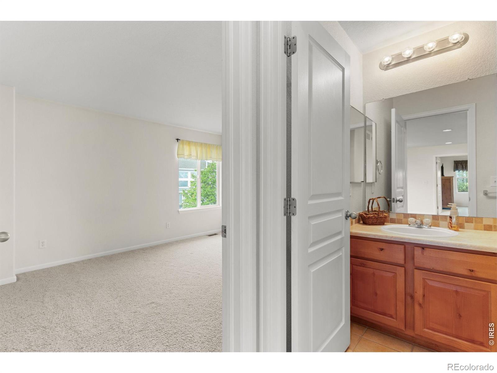MLS Image #36 for 3673  goodwin street,johnstown, Colorado
