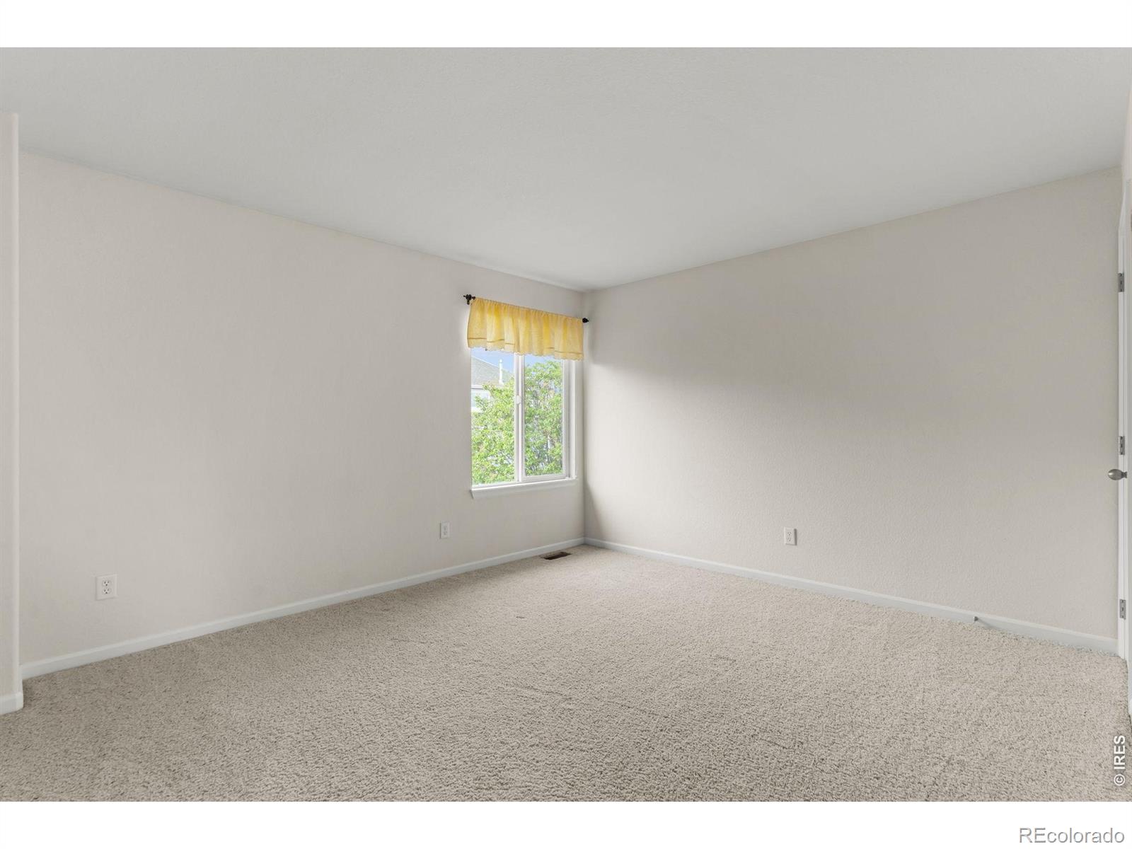 MLS Image #37 for 3673  goodwin street,johnstown, Colorado
