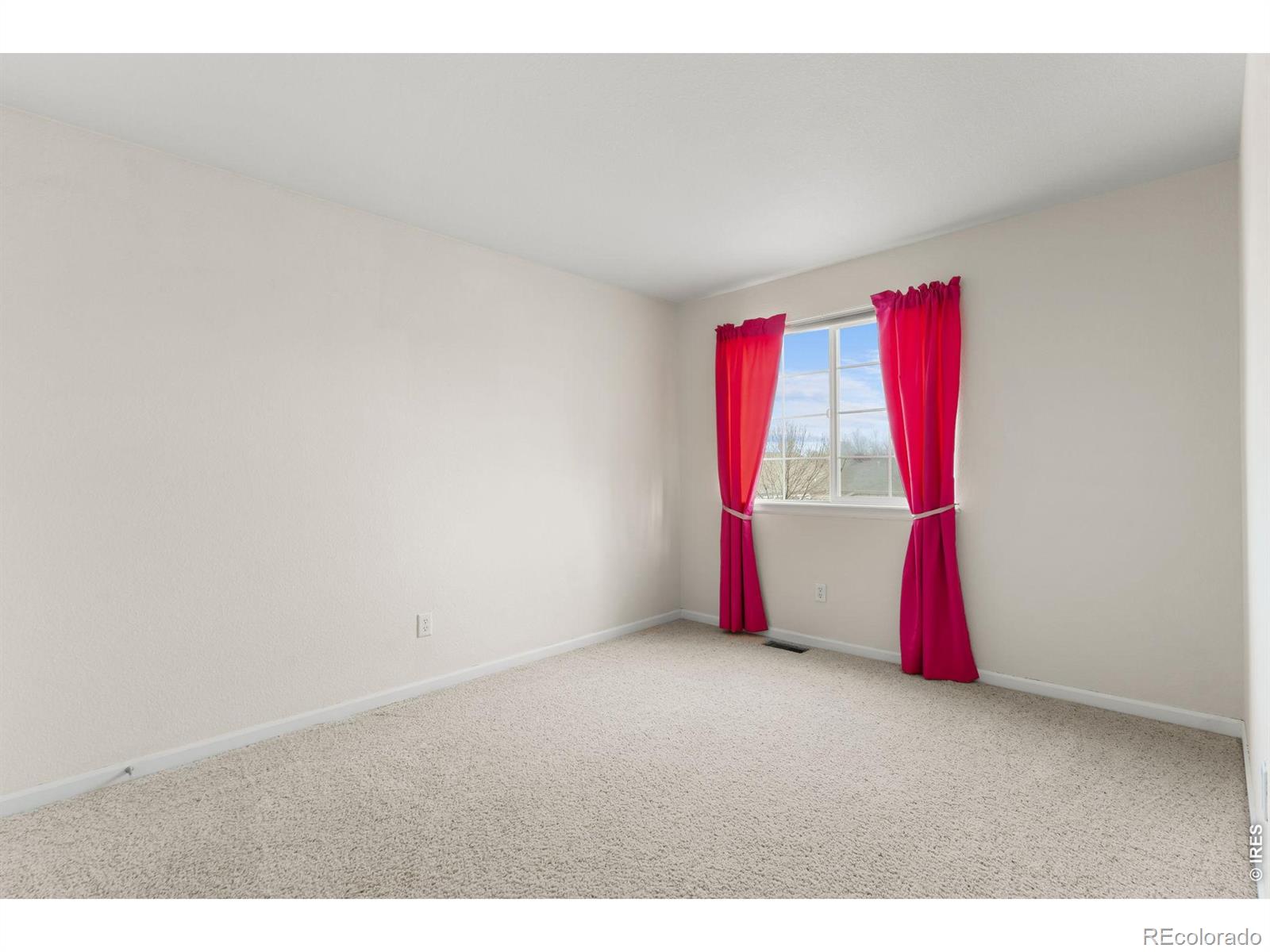 MLS Image #40 for 3673  goodwin street,johnstown, Colorado