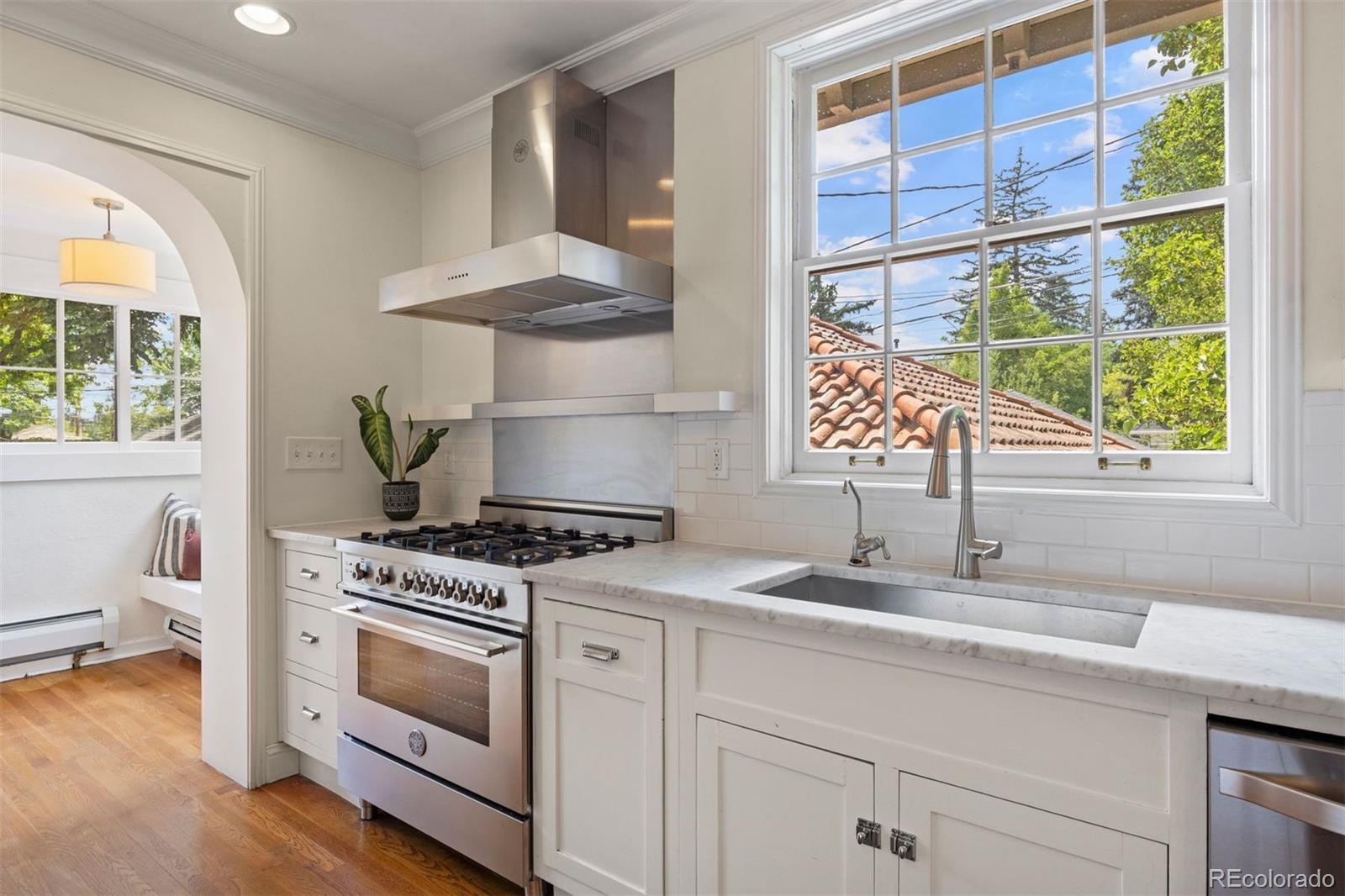 MLS Image #48 for 2340 e 7th avenue parkway,denver, Colorado