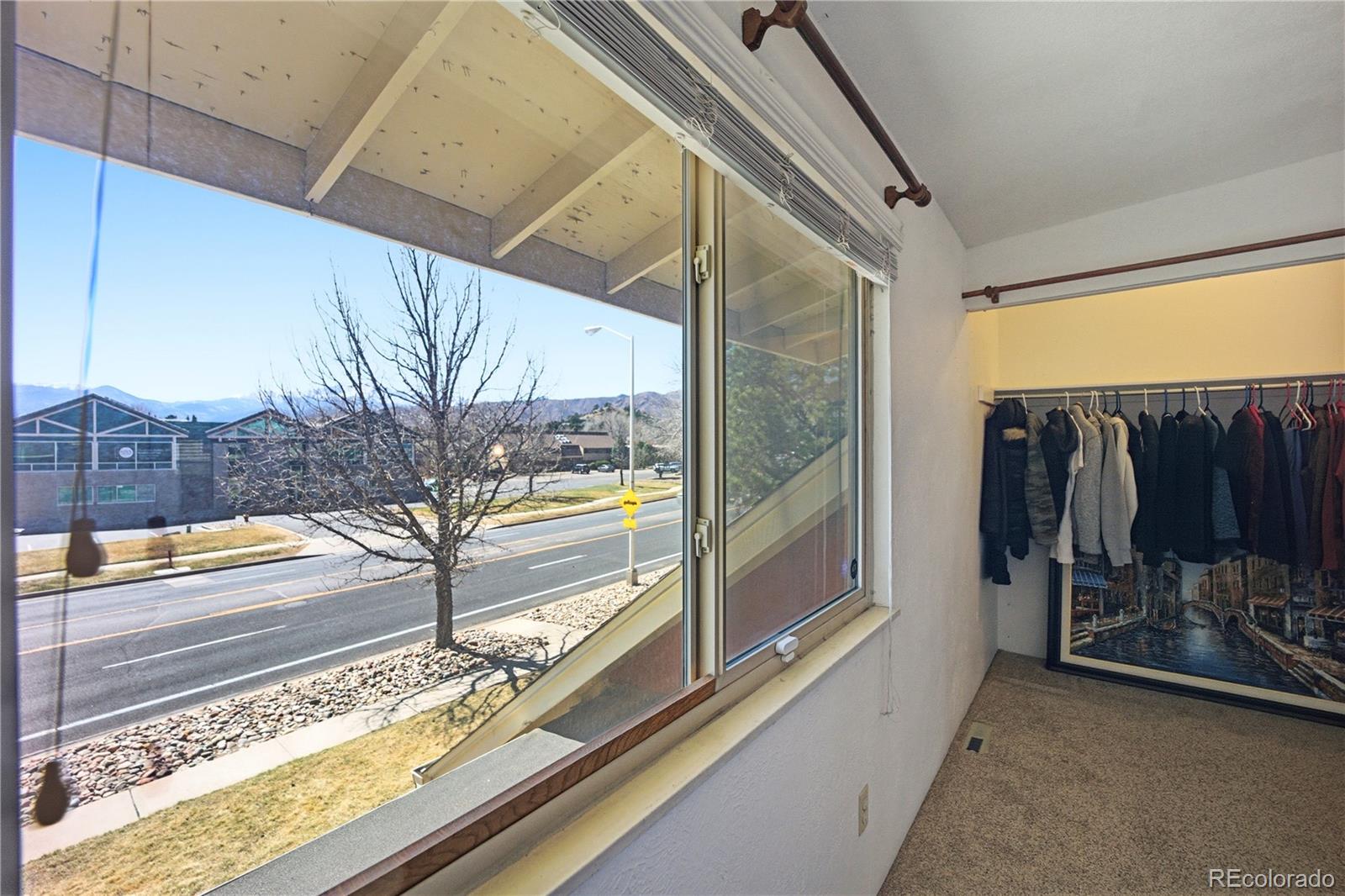 MLS Image #21 for 360 w rockrimmon boulevard,colorado springs, Colorado