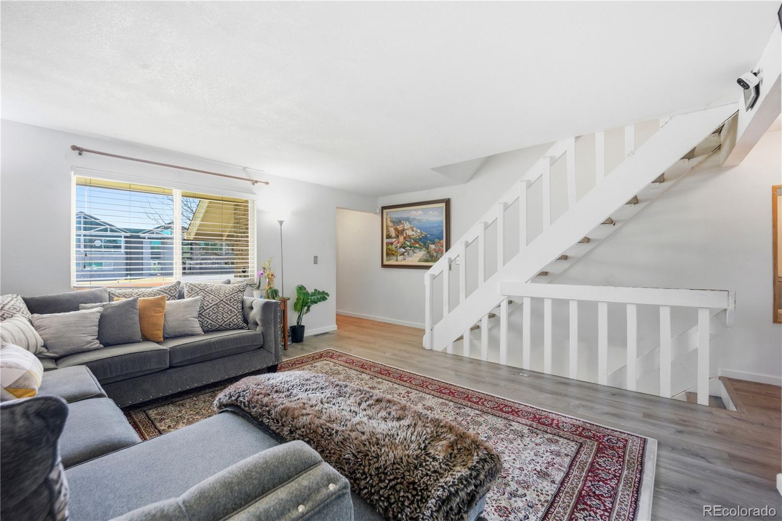 MLS Image #31 for 360 w rockrimmon boulevard,colorado springs, Colorado