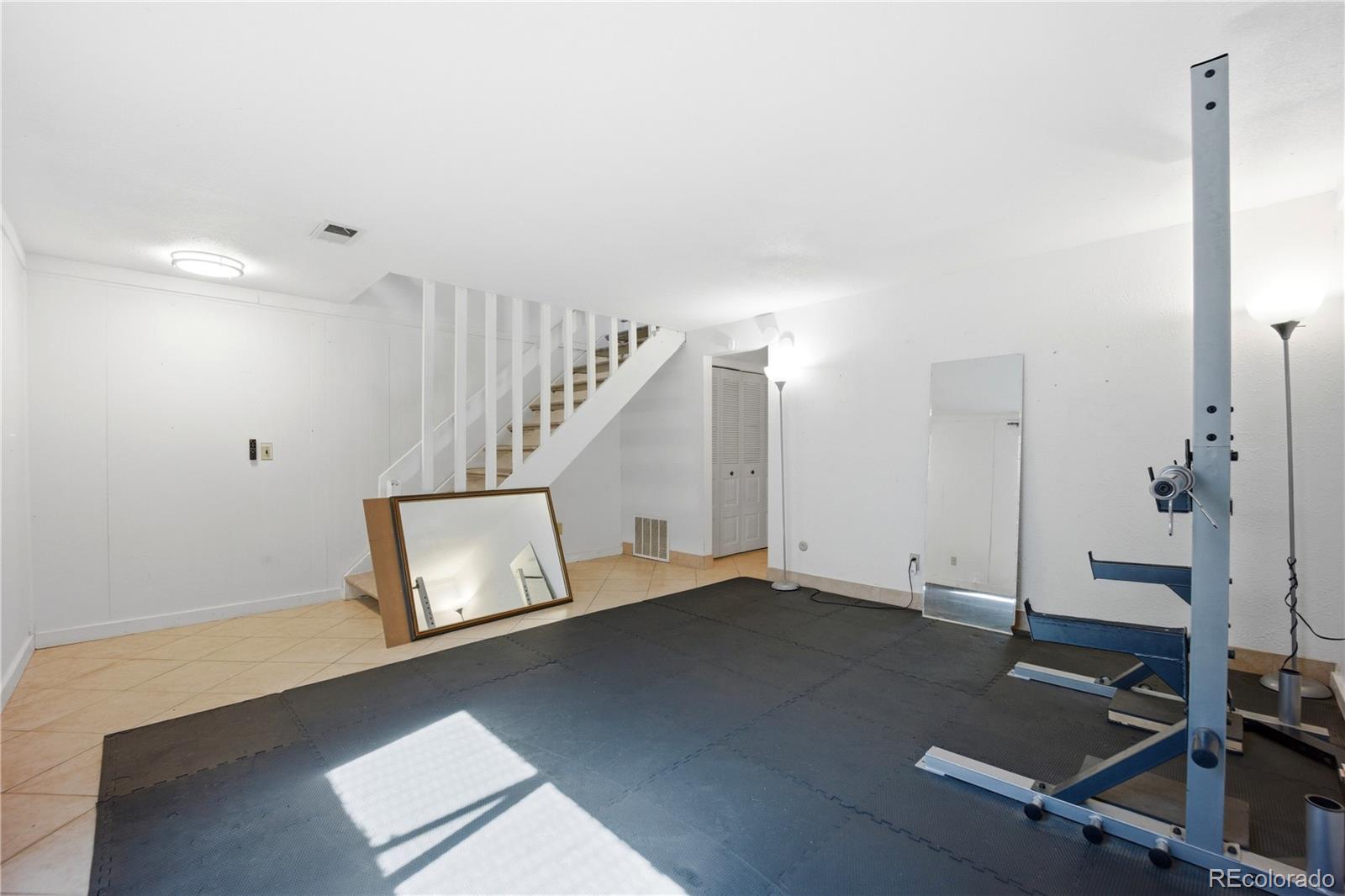 MLS Image #33 for 360 w rockrimmon boulevard,colorado springs, Colorado