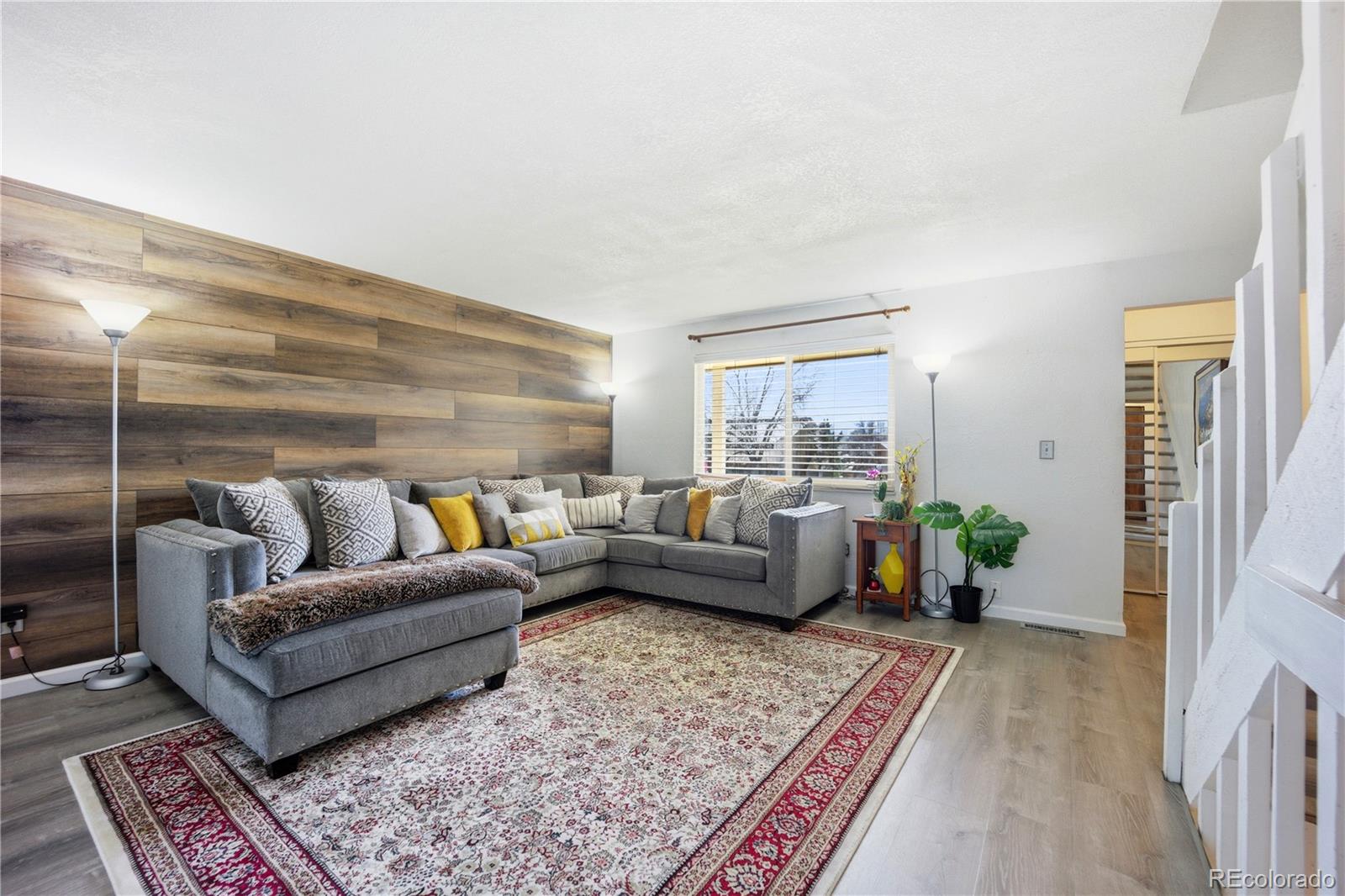 MLS Image #5 for 360 w rockrimmon boulevard,colorado springs, Colorado