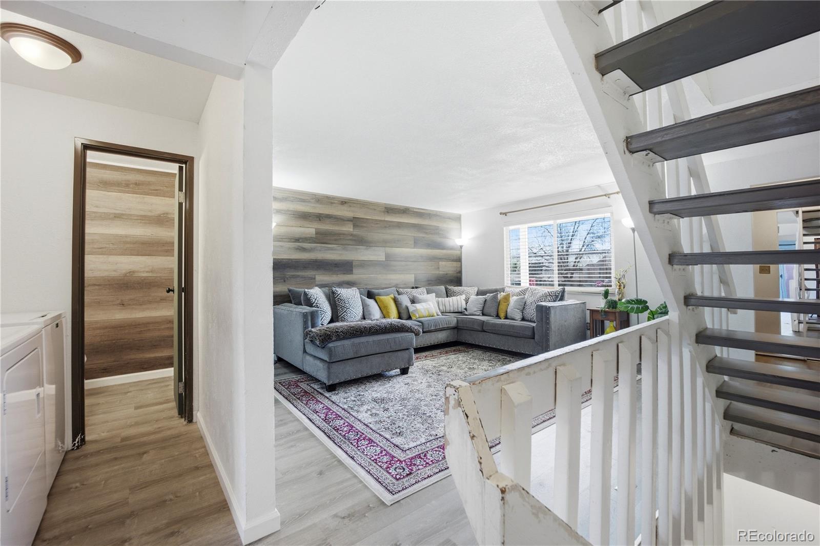 MLS Image #6 for 360 w rockrimmon boulevard,colorado springs, Colorado