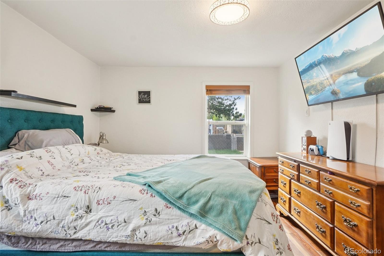 MLS Image #11 for 572 s newton street,denver, Colorado