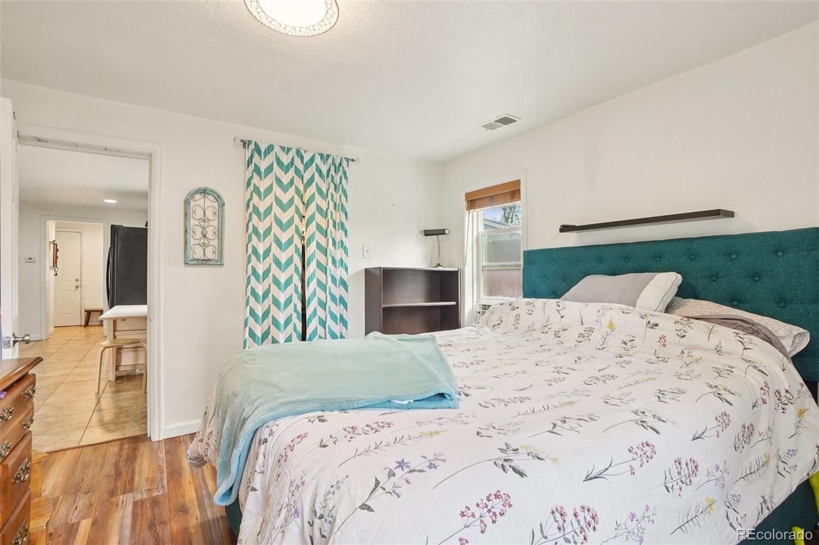 MLS Image #12 for 572 s newton street,denver, Colorado