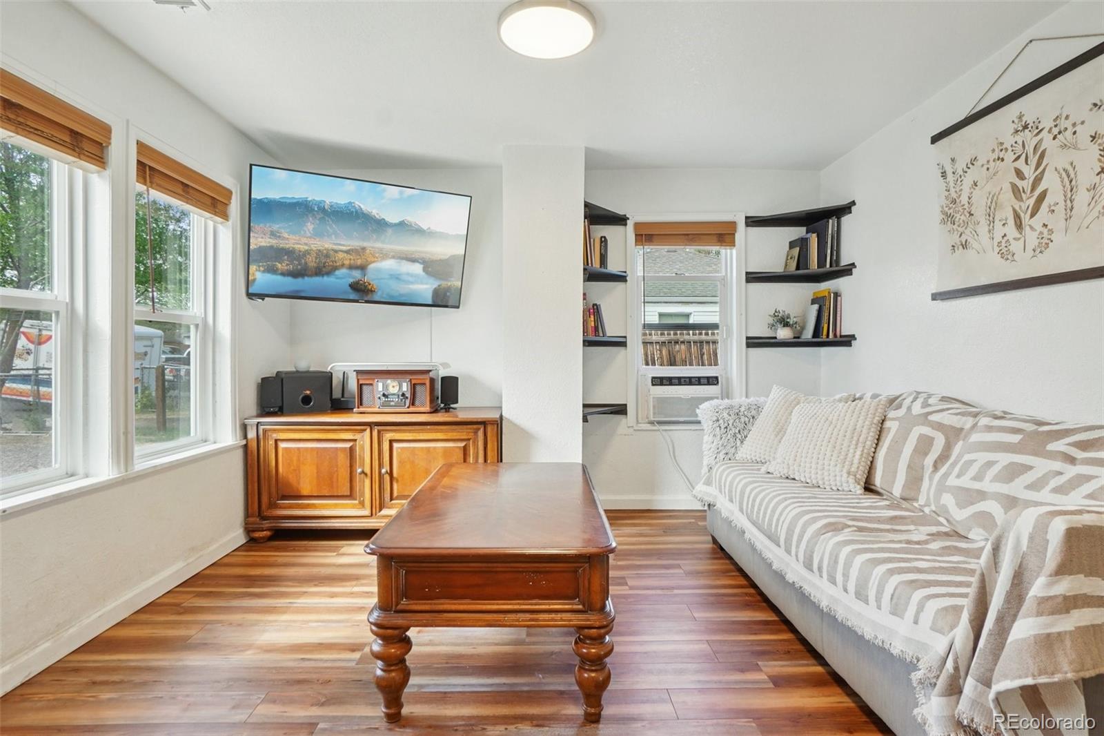 MLS Image #3 for 572 s newton street,denver, Colorado