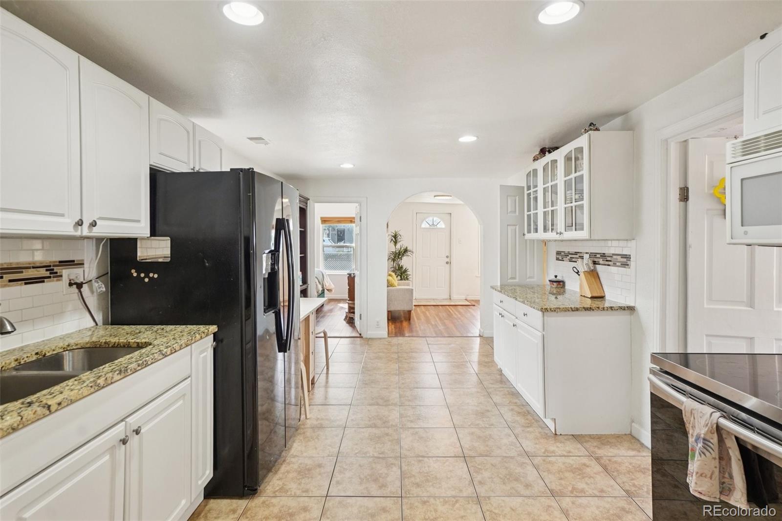 MLS Image #5 for 572 s newton street,denver, Colorado