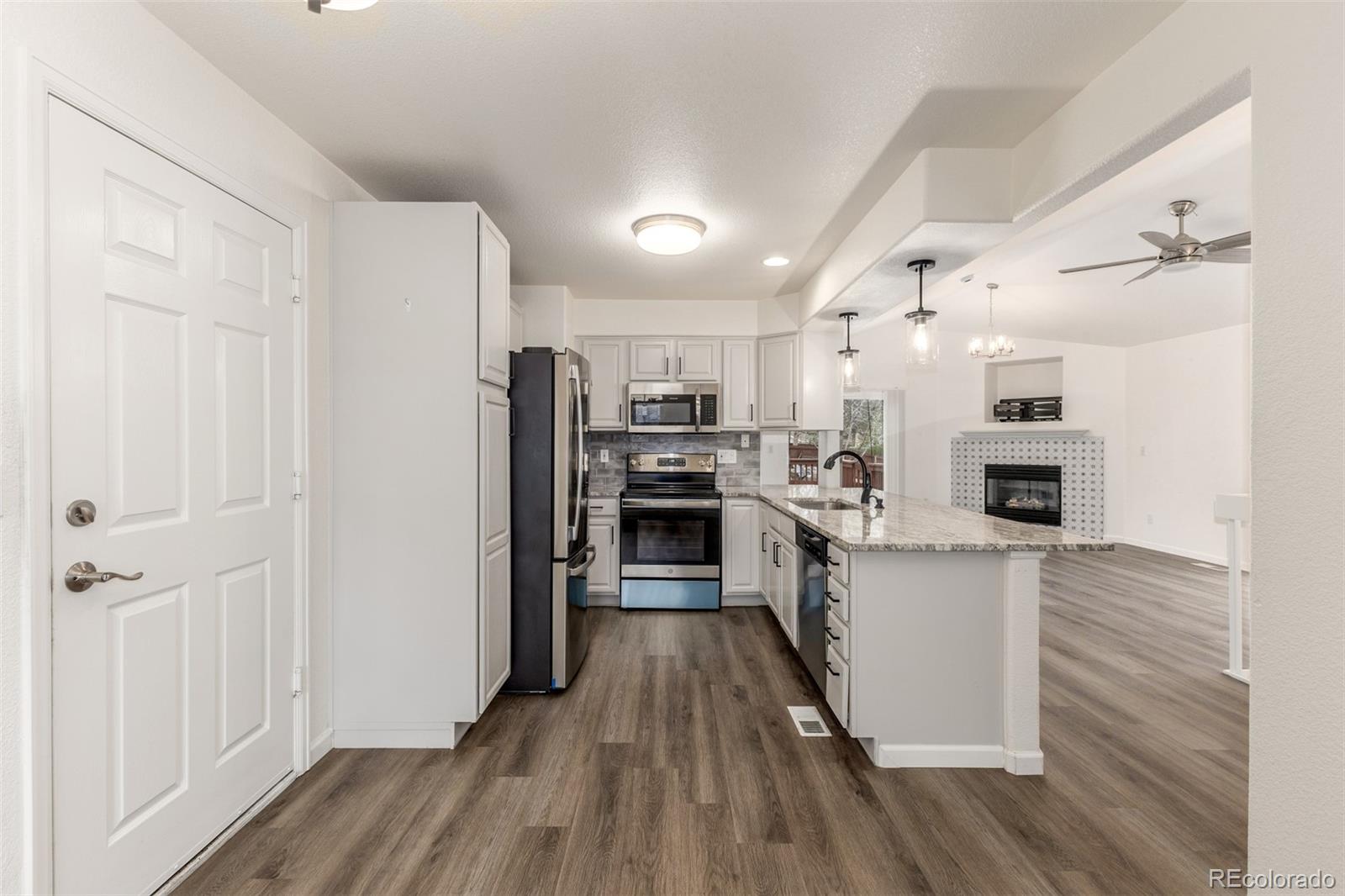MLS Image #10 for 1958 s carr street,lakewood, Colorado