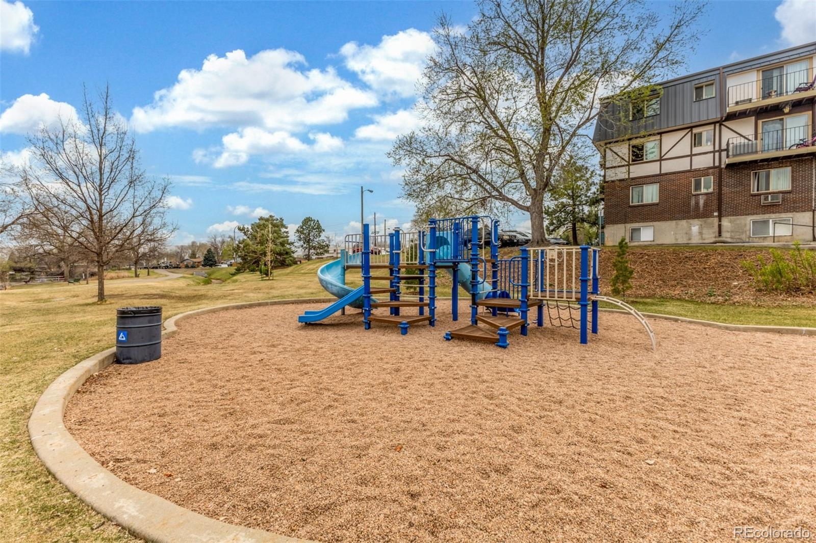 MLS Image #37 for 1958 s carr street,lakewood, Colorado
