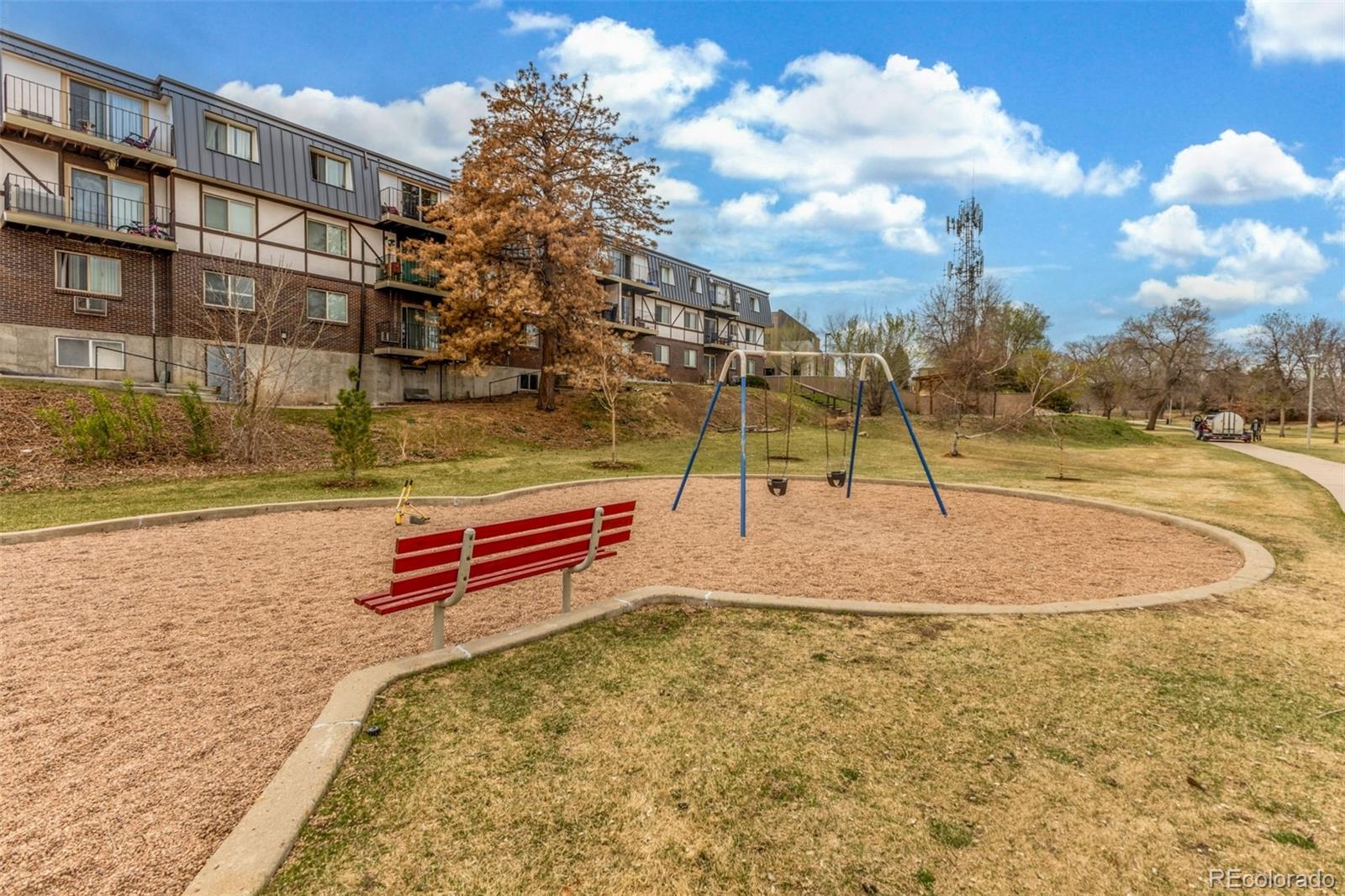 MLS Image #38 for 1958 s carr street,lakewood, Colorado