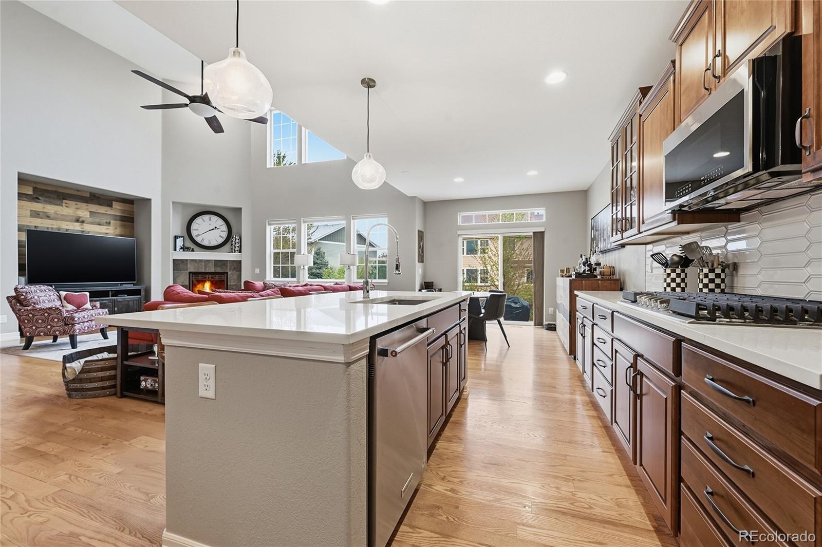 MLS Image #3 for 6000 s little river way,aurora, Colorado